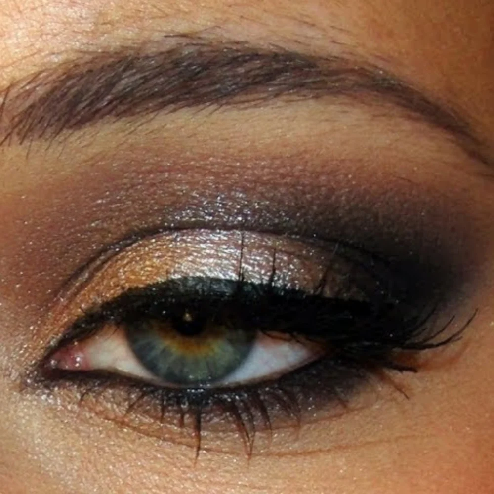 Urban Decay Moondust Eyeshadow in Lithium (Brown W/ 3D Irridescent Sparkles)